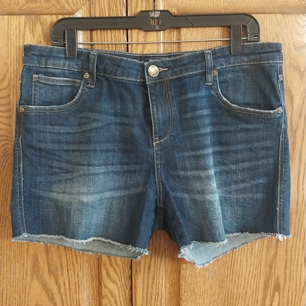 Kut From The Kloth Women's Gidget Fray Denim Jeans Shorts Size 12 Medium Blue